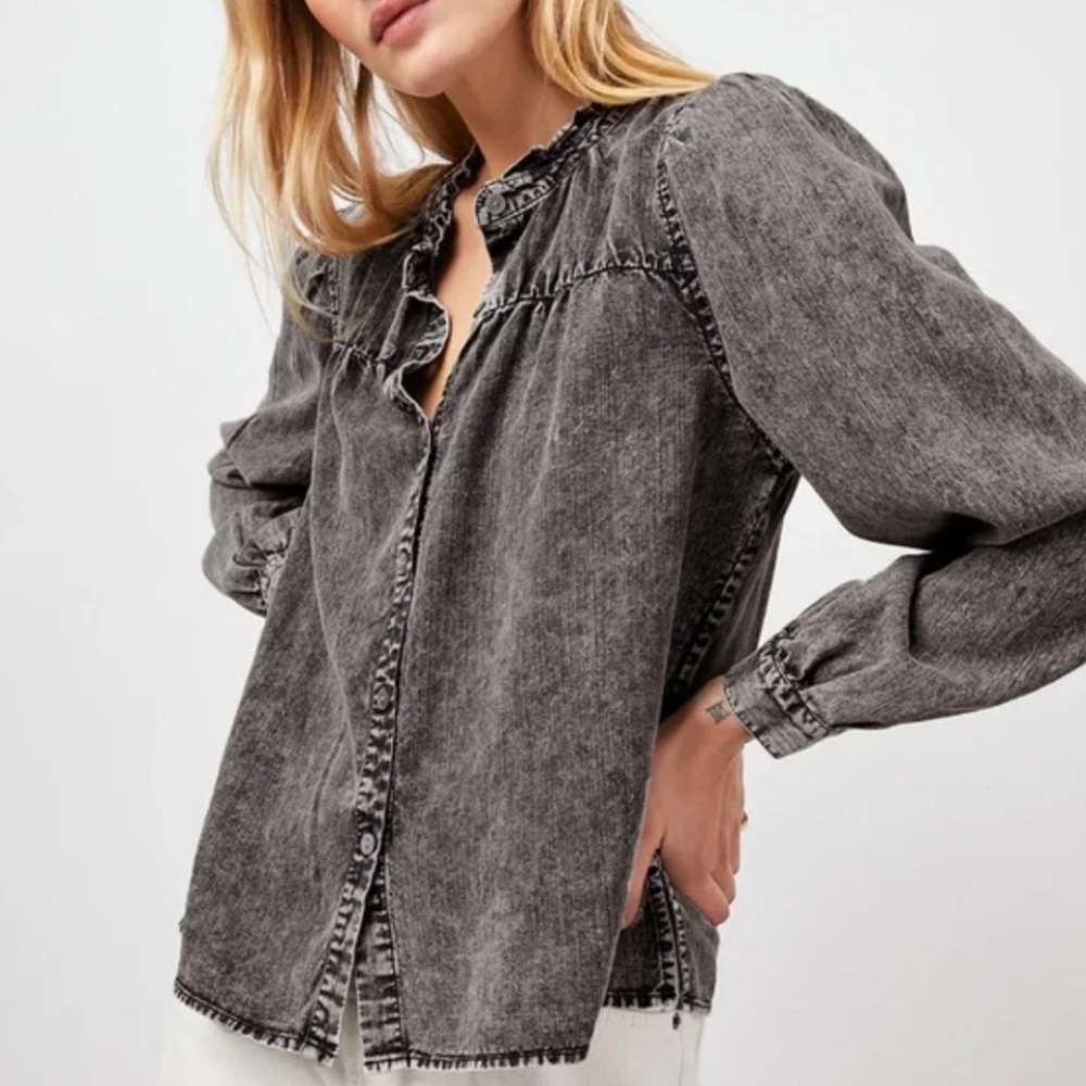 Rails Camille Women Shirt XS Black Denim Button Up Acid Wash Ruffle Collar